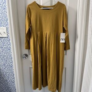 Zara (new with tag) cotton blend dress M